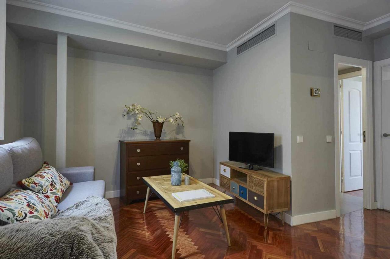 Apartamento V Alcalaretiro Ideal Parejas Мадрид Экстерьер фото